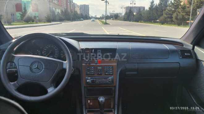 Mercedes C 220 1995, 247,200 km - 2.2 l - Bakı