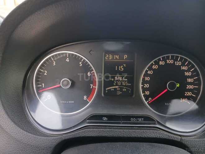 Volkswagen Polo 2010, 278,800 km - 1.6 l - Bakı