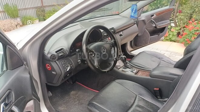 Mercedes C 240 2001, 255,282 km - 2.6 л - Sumqayıt