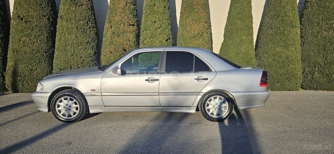 Mercedes C 220 d 1999, 280,126 km - 2.2 л - Bakı
