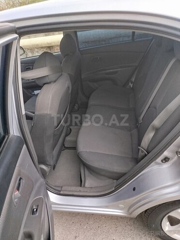 Kia Rio 2006, 255,000 km - 1.4 l - Quba