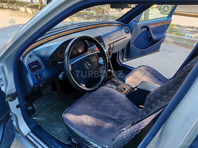 Mercedes C 240 1999, 381,255 km - 2.4 l - Bakı