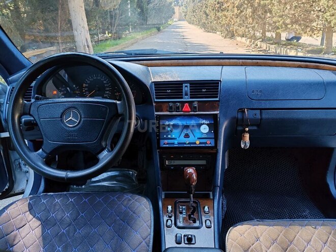 Mercedes C 240 1999, 381,255 km - 2.4 l - Bakı