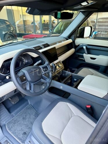 Land Rover Defender 2023, 4,300 km - 3.0 l - Bakı