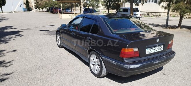 BMW 320 1994, 450,000 km - 2.0 l - Gəncə