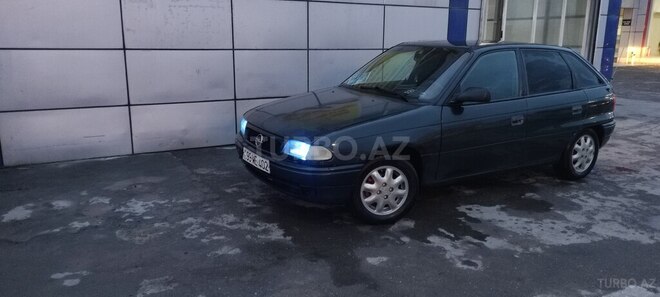 Opel Astra 1995, 325,468 km - 1.6 l - Xaçmaz