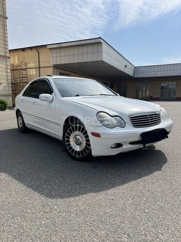 Mercedes C 240 2000, 240,000 km - 2.4 l - İmişli