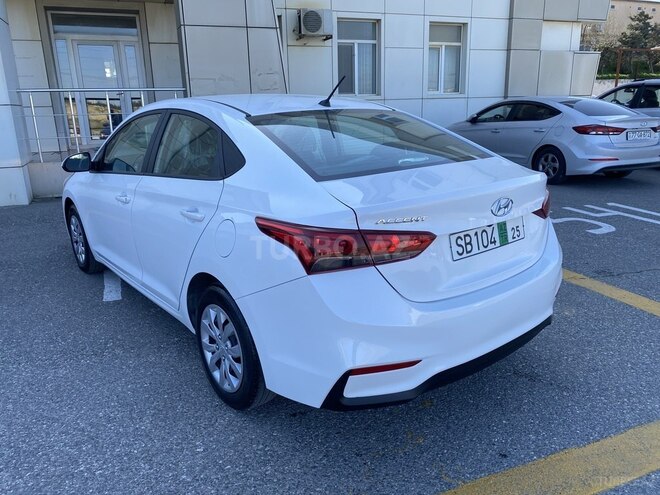Hyundai Accent 2021, 115,384 km - 1.6 l - Bakı
