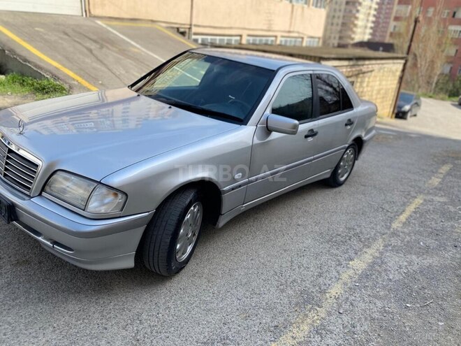 Mercedes C 200 1998, 300,000 km - 2.0 l - Bakı