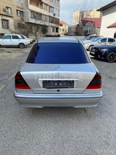Mercedes C 200 1998, 300,000 km - 2.0 l - Bakı