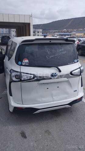 Toyota Sienta 2016, 165,000 km - 1.5 l - Bakı
