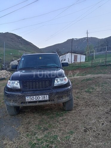 UAZ Patriot 2011, 84,000 km - 2.7 l - Lerik