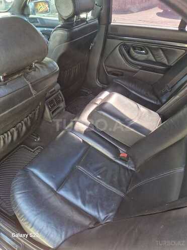 BMW 525 2001, 391,850 km - 2.5 l - Bakı