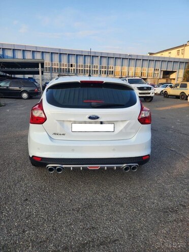Ford Focus 2013, 146,956 km - 1.6 л - Bakı