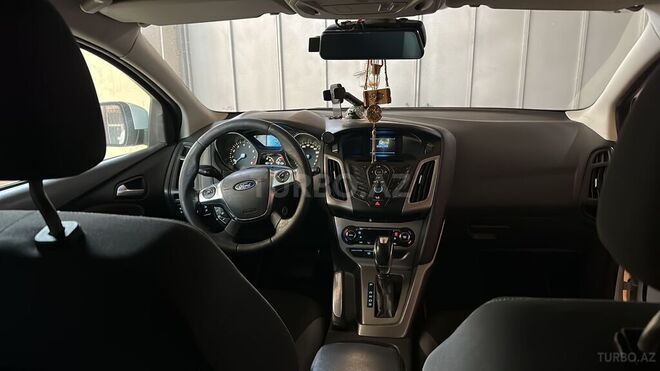 Ford Focus 2013, 146,956 km - 1.6 л - Bakı