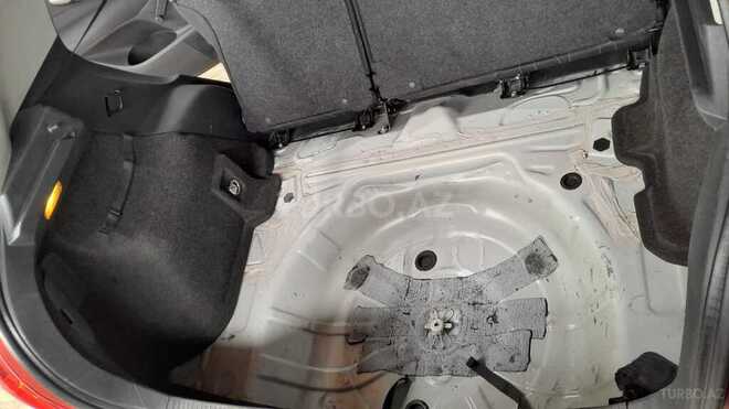 Toyota Auris 2010, 280,010 km - 1.6 l - Bakı