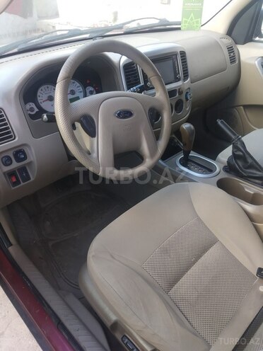 Ford Escape 2005, 241,000 km - 3.0 l - Bakı