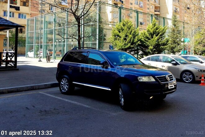 Volkswagen Touareg 2003, 259,000 km - 3.2 л - Bakı