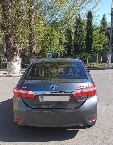 Toyota Corolla 2014, 165,500 km - 1.6 l - Göyçay