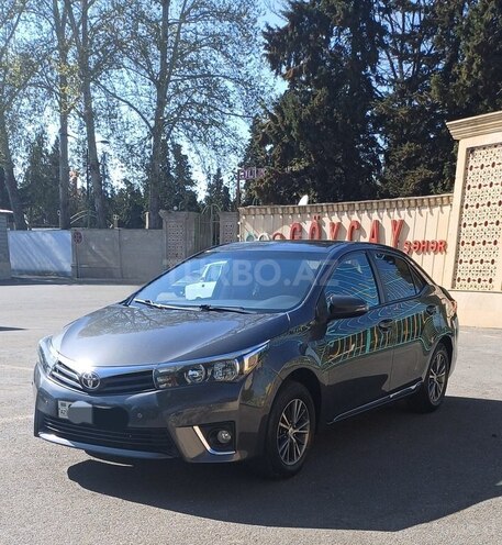 Toyota Corolla 2014, 165,500 km - 1.6 l - Göyçay
