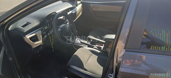Toyota Corolla 2014, 165,500 km - 1.6 l - Göyçay