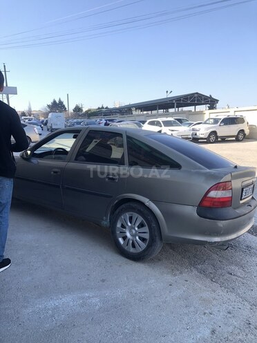 Opel Vectra 1997, 100,000 km - 2.0 l - Bakı