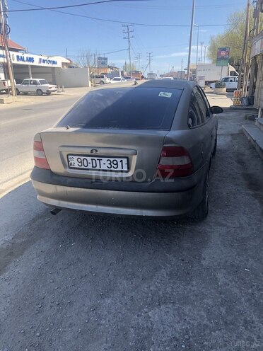 Opel Vectra 1997, 100,000 km - 2.0 l - Bakı