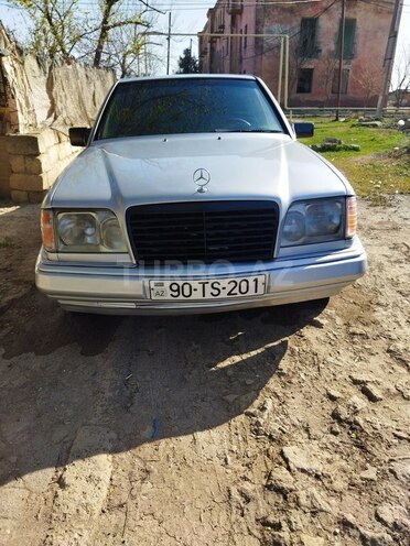 Mercedes E 220 1994, 400,000 km - 2.2 l - Bakı