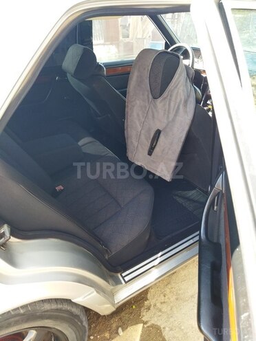 Mercedes E 220 1994, 400,000 km - 2.2 l - Bakı