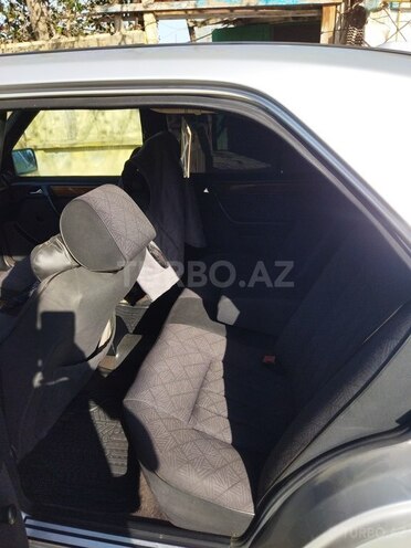 Mercedes E 220 1994, 400,000 km - 2.2 l - Bakı