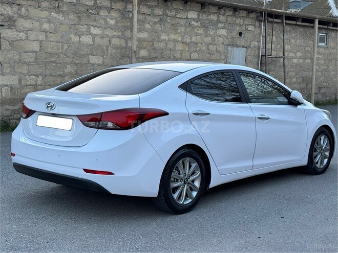 Hyundai Avante 2014, 228,000 km - 1.6 l - Bakı