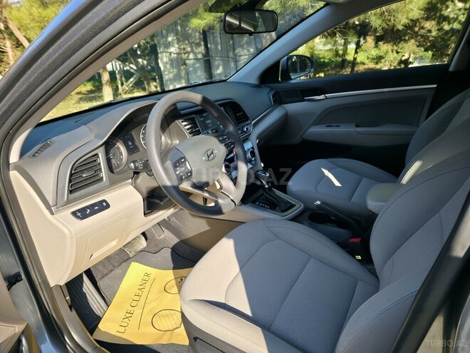 Hyundai Elantra 2019, 74,200 km - 2.0 л - Bakı