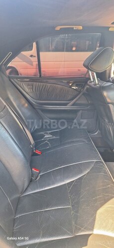 Mercedes E 270 2000, 500,000 km - 2.7 l - Qazax