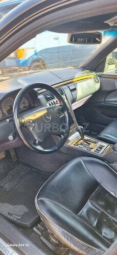 Mercedes E 270 2000, 500,000 km - 2.7 l - Qazax