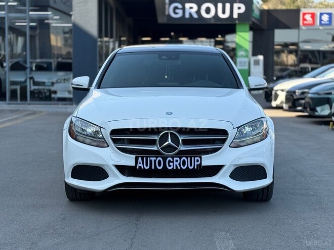 Mercedes C 300 2017, 93,500 km - 2.0 л - Bakı