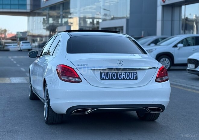 Mercedes C 300 2017, 93,500 km - 2.0 л - Bakı