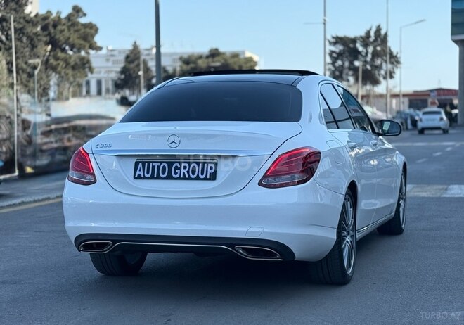 Mercedes C 300 2017, 93,500 km - 2.0 л - Bakı