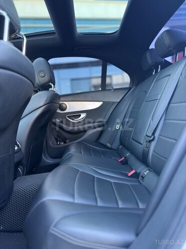 Mercedes C 300 2017, 93,500 km - 2.0 л - Bakı