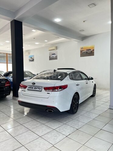 Kia Optima-3