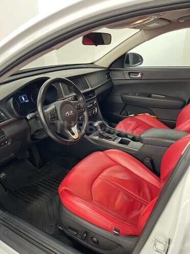 Kia Optima-12