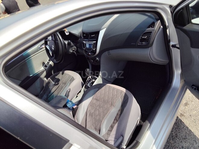 Hyundai Accent 2012, 305,775 km - 1.6 l - Mingəçevir