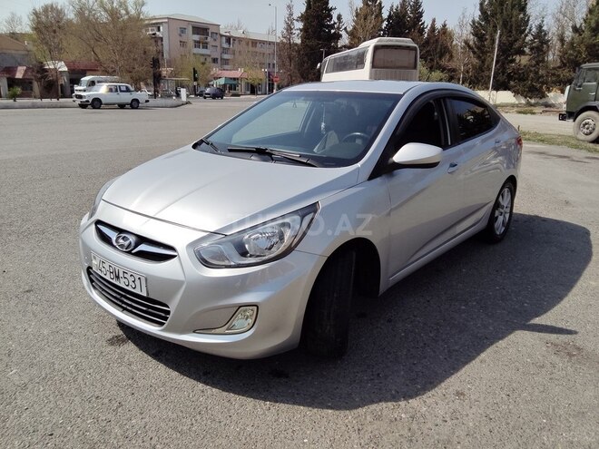 Hyundai Accent 2012, 305,775 km - 1.6 l - Mingəçevir