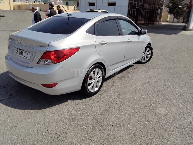 Hyundai Accent 2012, 305,775 km - 1.6 l - Mingəçevir