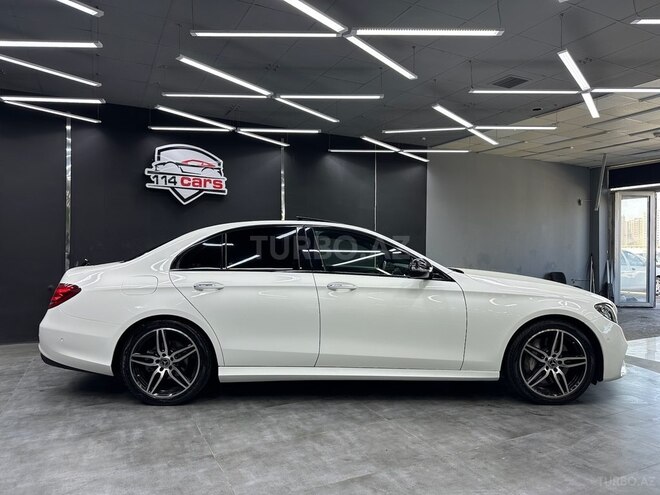 Mercedes E 300 4MATIC 2018, 59,401 km - 2.0 л - Bakı
