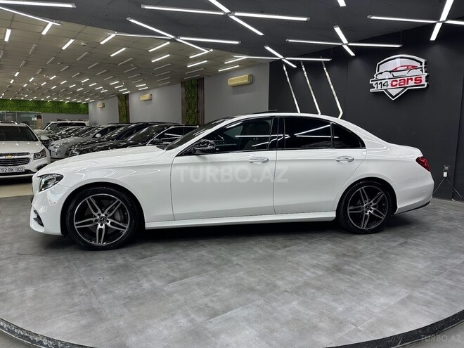 Mercedes E 300 4MATIC 2018, 59,401 km - 2.0 л - Bakı