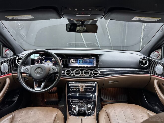 Mercedes E 300 4MATIC 2018, 59,401 km - 2.0 л - Bakı