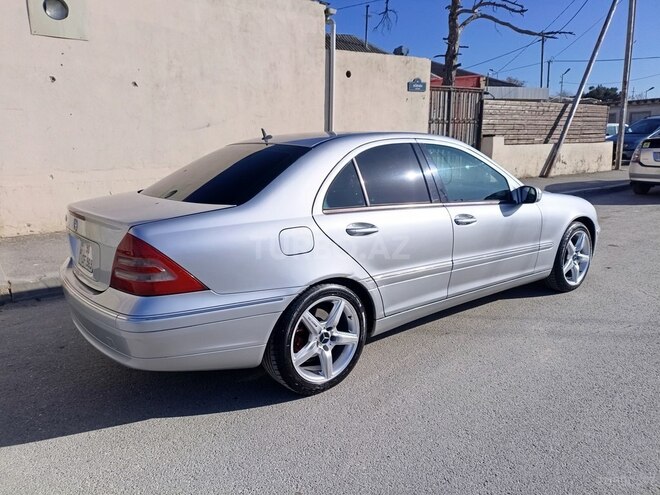 Mercedes C 240 2000, 350,000 km - 2.4 л - Bakı