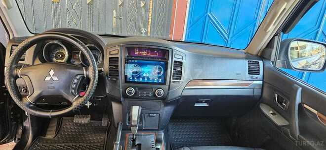Mitsubishi Pajero 2007, 318,000 km - 3.0 l - Bakı