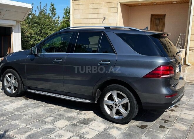 Mercedes GLE 350 4MATIC 2017, 90,000 km - 3.5 l - Bakı