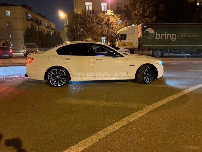 BMW 520 2016, 175,000 km - 2.0 l - Bakı